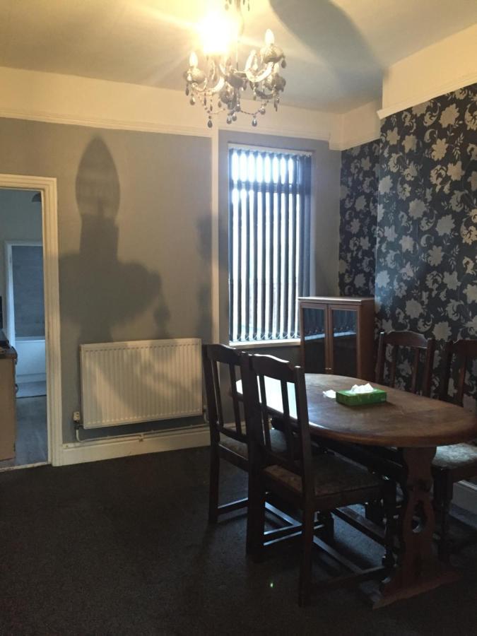 Private Double Room Near City Centre, Coventry Kültér fotó
